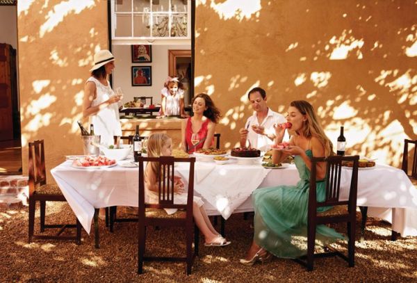 Tailor-made tours & travel programmes